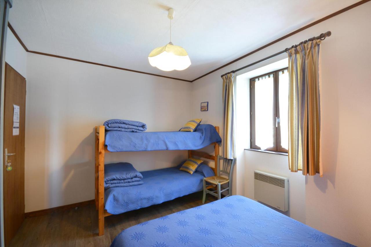 Chambre D'Hotes Au Vieux Chene Grillon Eksteriør billede