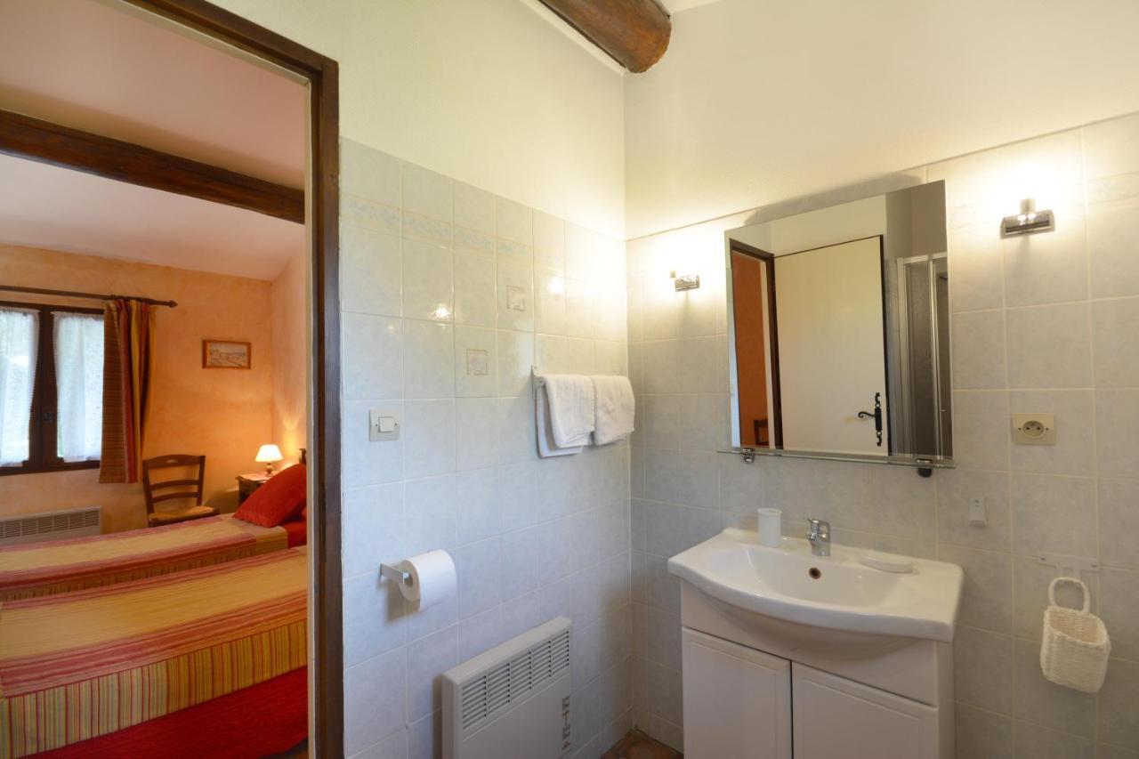 Chambre D'Hotes Au Vieux Chene Grillon Eksteriør billede